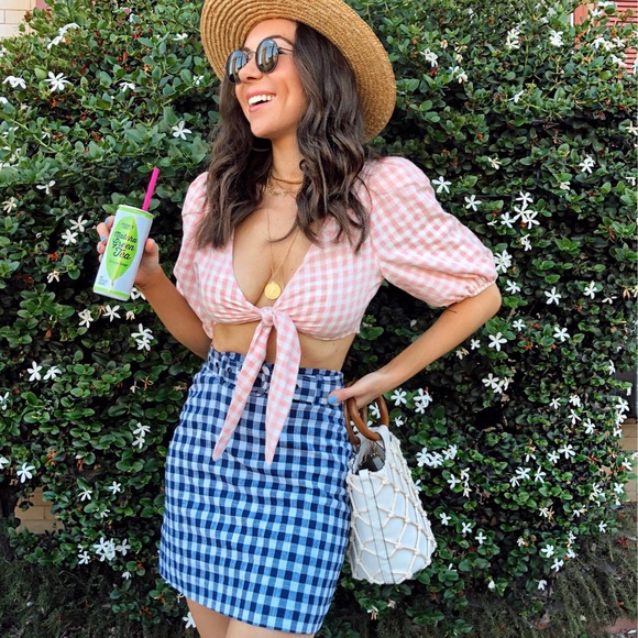 L'academie Mini Skirt w/ belt XS, new with tags, worn once, great condition 💙🤍 - Picture 2 of 15